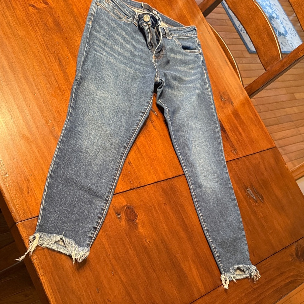 Kut from the Kloth Blue Distressed Ankle Jeans